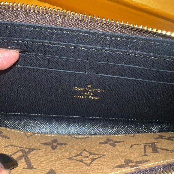 Authentic Louis Vuitton Wallet - Picture 13 of 15